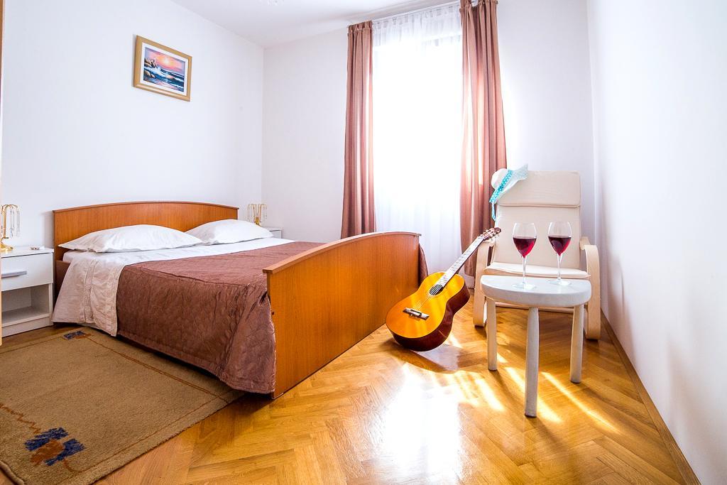 Split Apartments Shell Dış mekan fotoğraf
